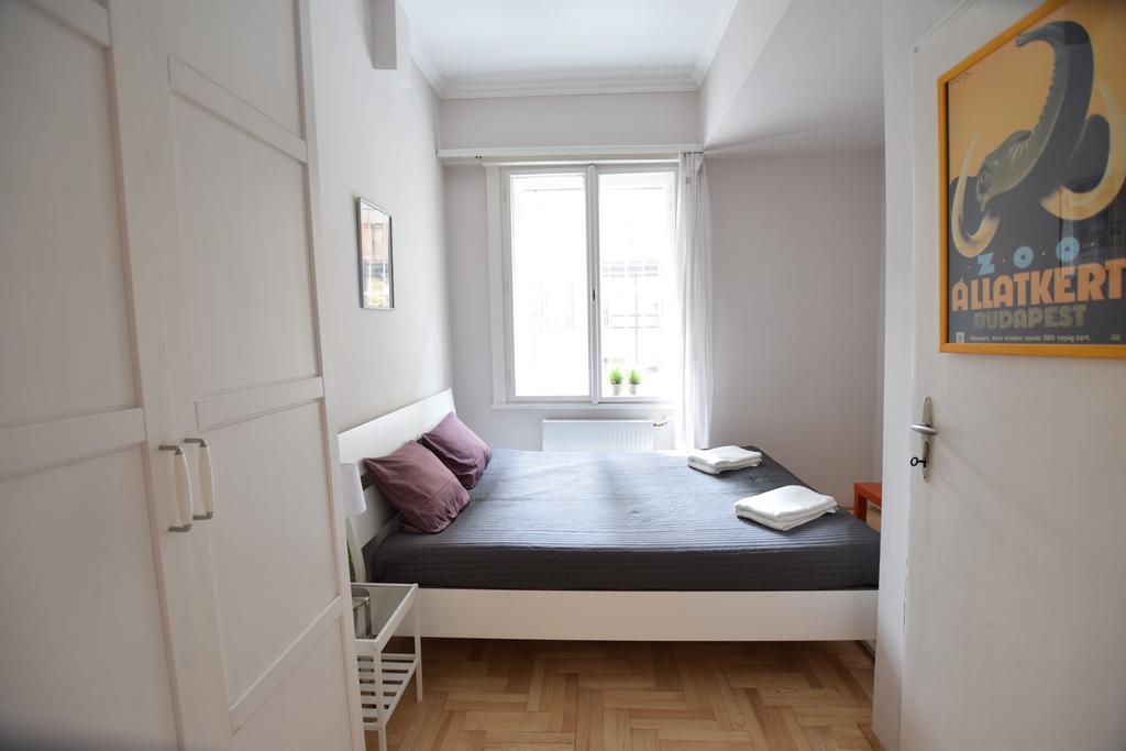 Standard By Hi5 - Fejer Gyorgy St Budapest