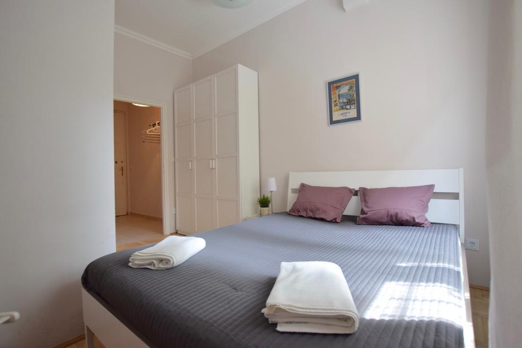 Apartment Standard By Hi5 - Fejer Gyorgy St *