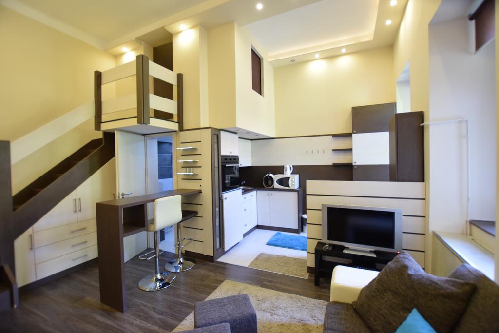 Apartment Standard By Hi5 - Fejer Gyorgy St